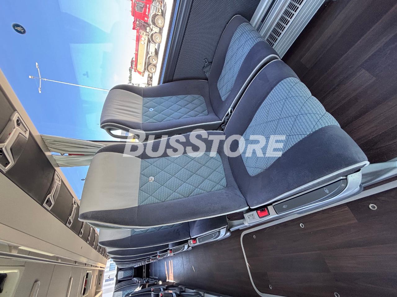 Mercedes-Benz - Tourismo 15 RHD - BTS2658012002