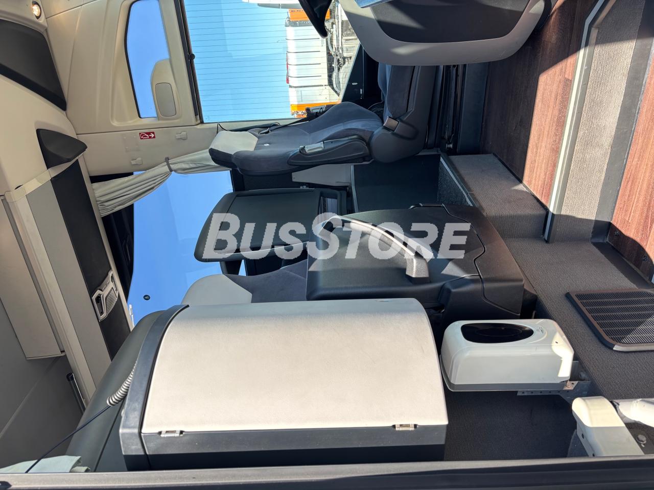 Mercedes-Benz - Tourismo 15 RHD - BTS2658012002