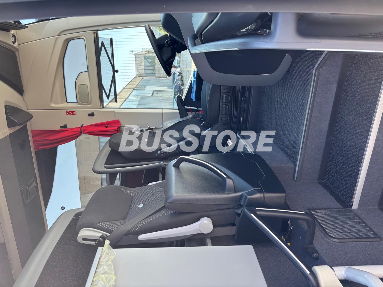 Mercedes-Benz - Tourismo 15 RHD - BTS2658012009