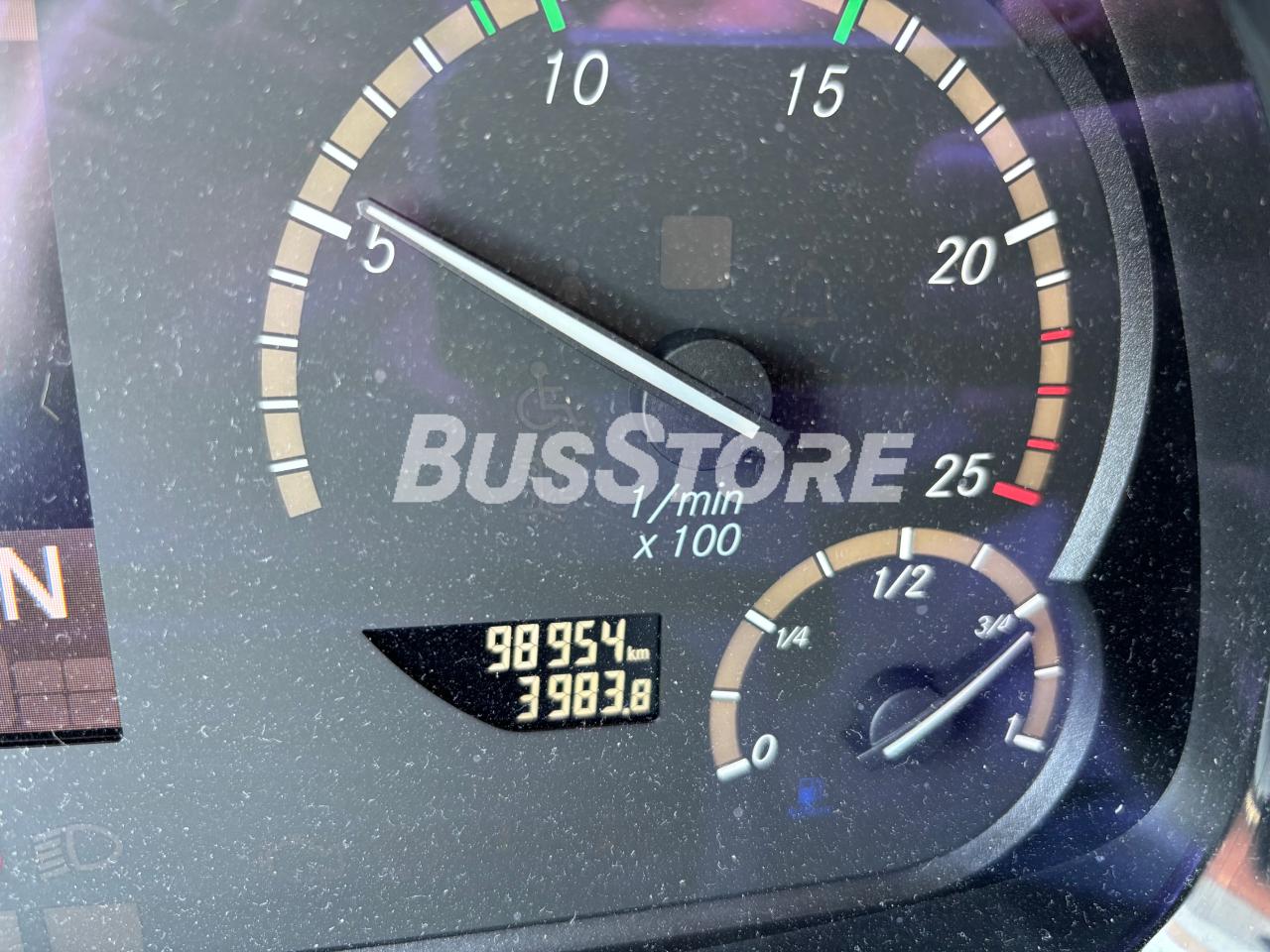 Mercedes-Benz - Tourismo 15 RHD - BTS2658012009