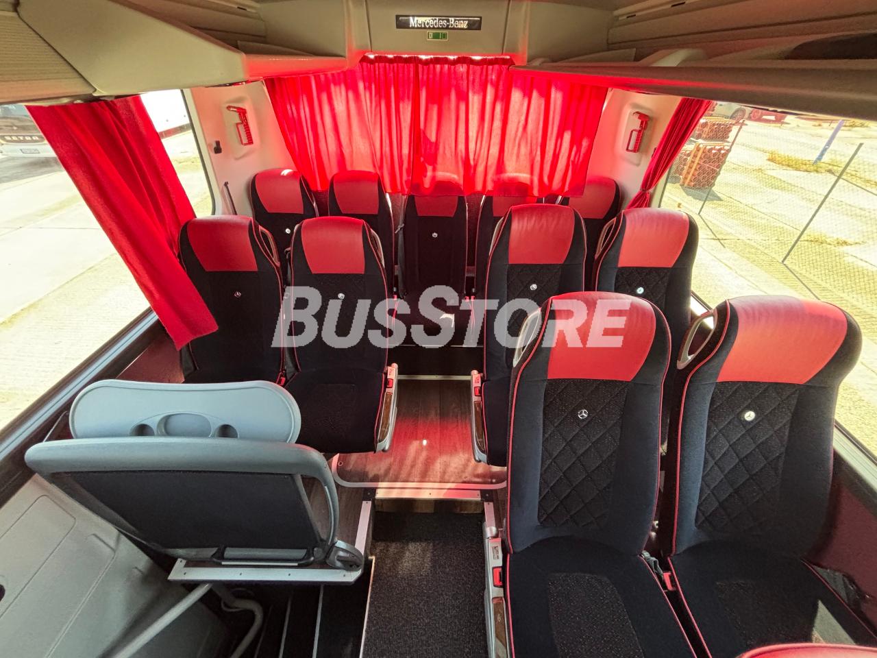 Mercedes-Benz - Tourismo 15 RHD - BTS2658012009