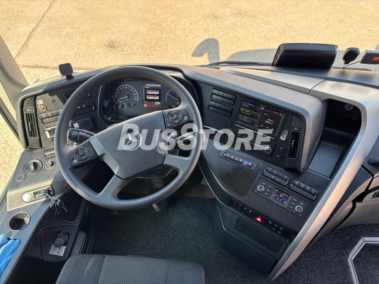 Mercedes-Benz - Tourismo 15 RHD - BTS2658012009