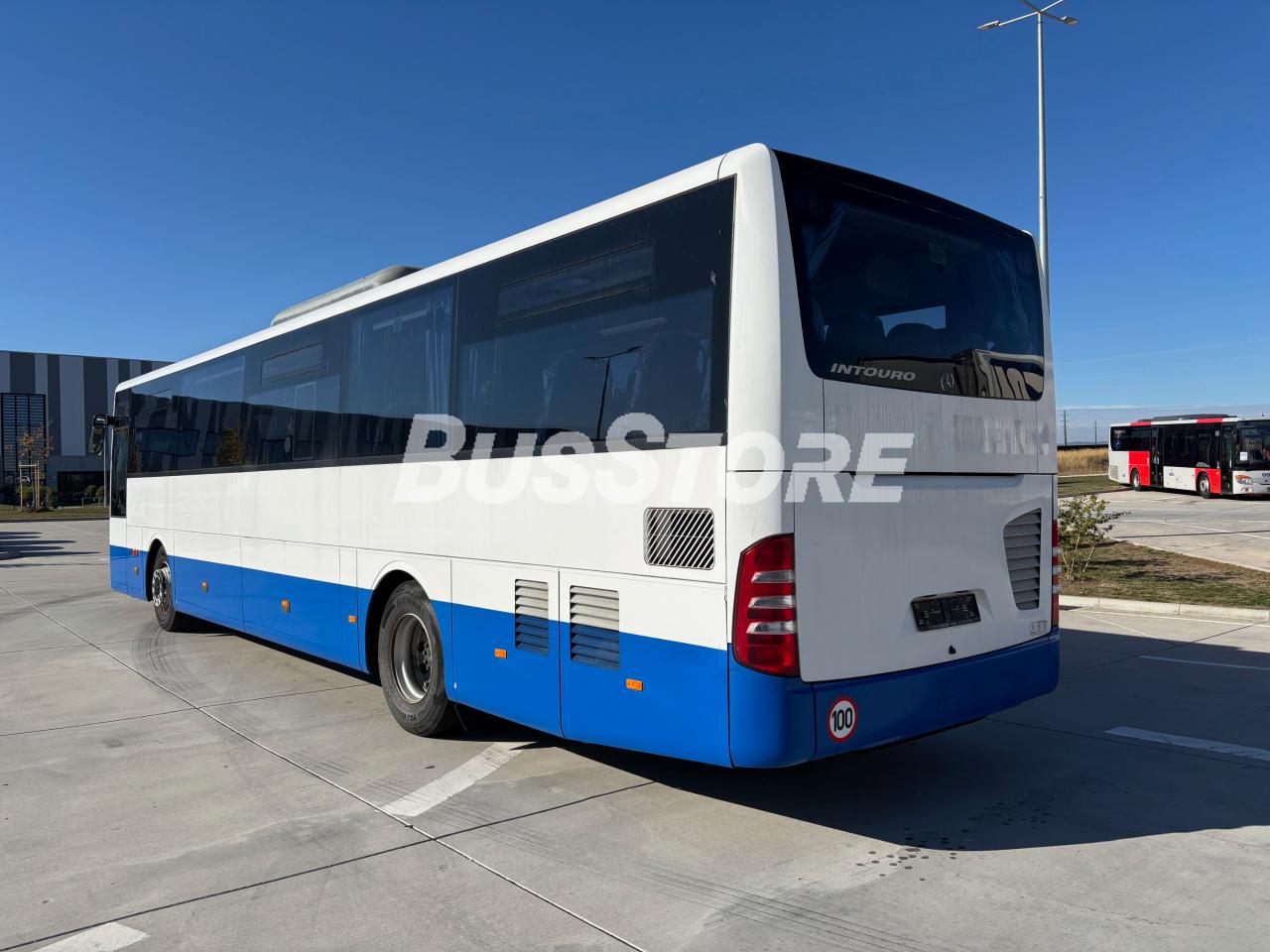 Mercedes-Benz - Intouro - BTS2658012015