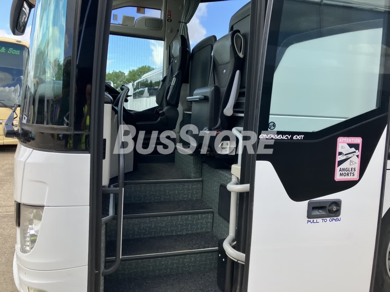 Mercedes-Benz - Tourismo 16 RHD/3 - COV2553712059