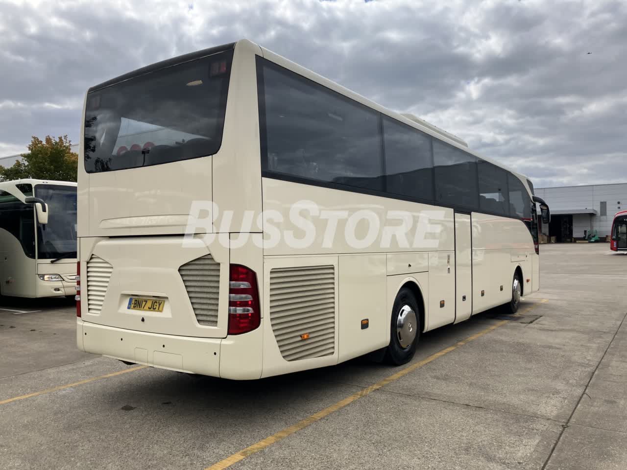 Mercedes-Benz - Tourismo R2 15 RHD - COV2553712061