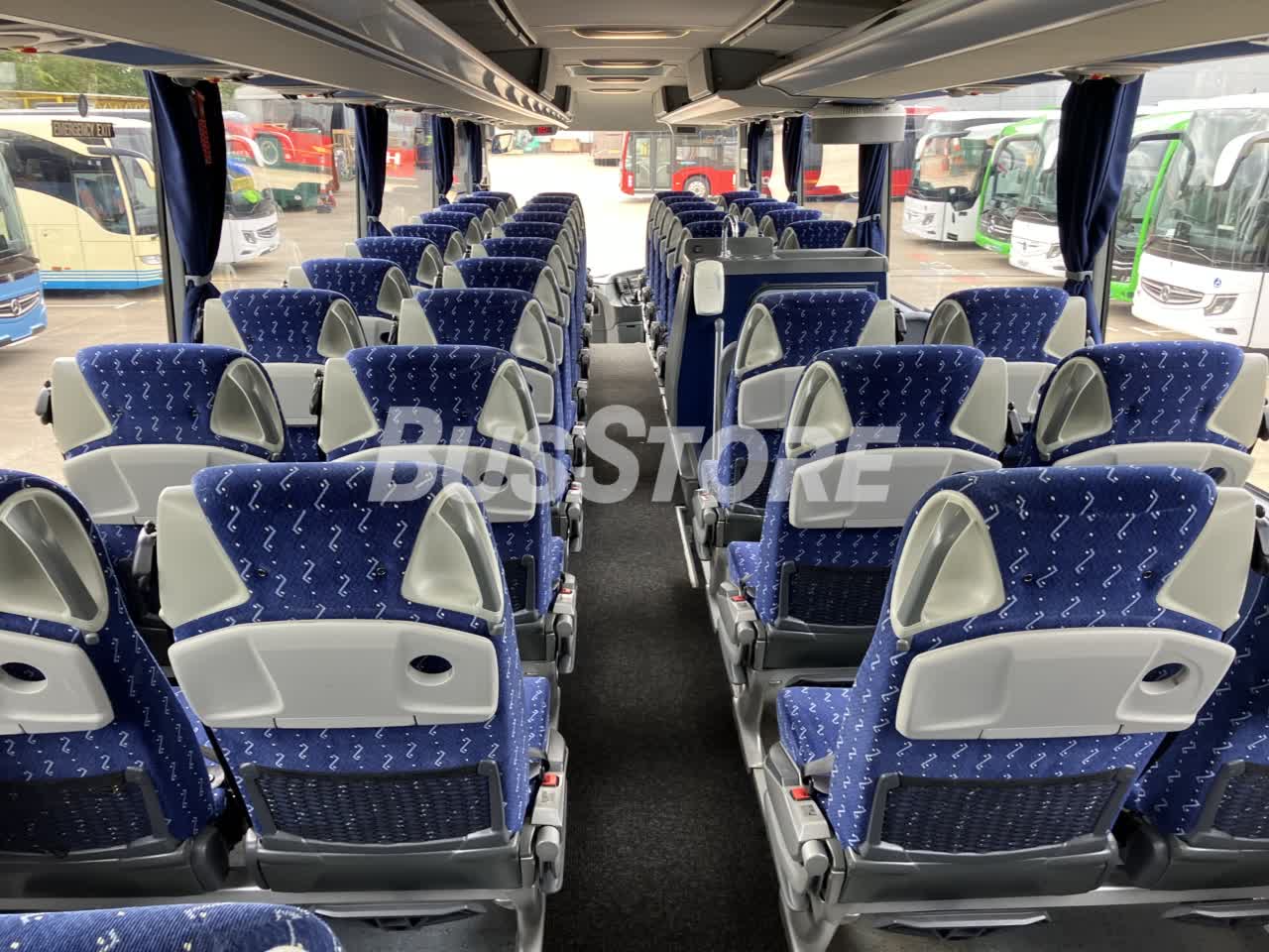 Mercedes-Benz - Tourismo R2 15 RHD - COV2553712061