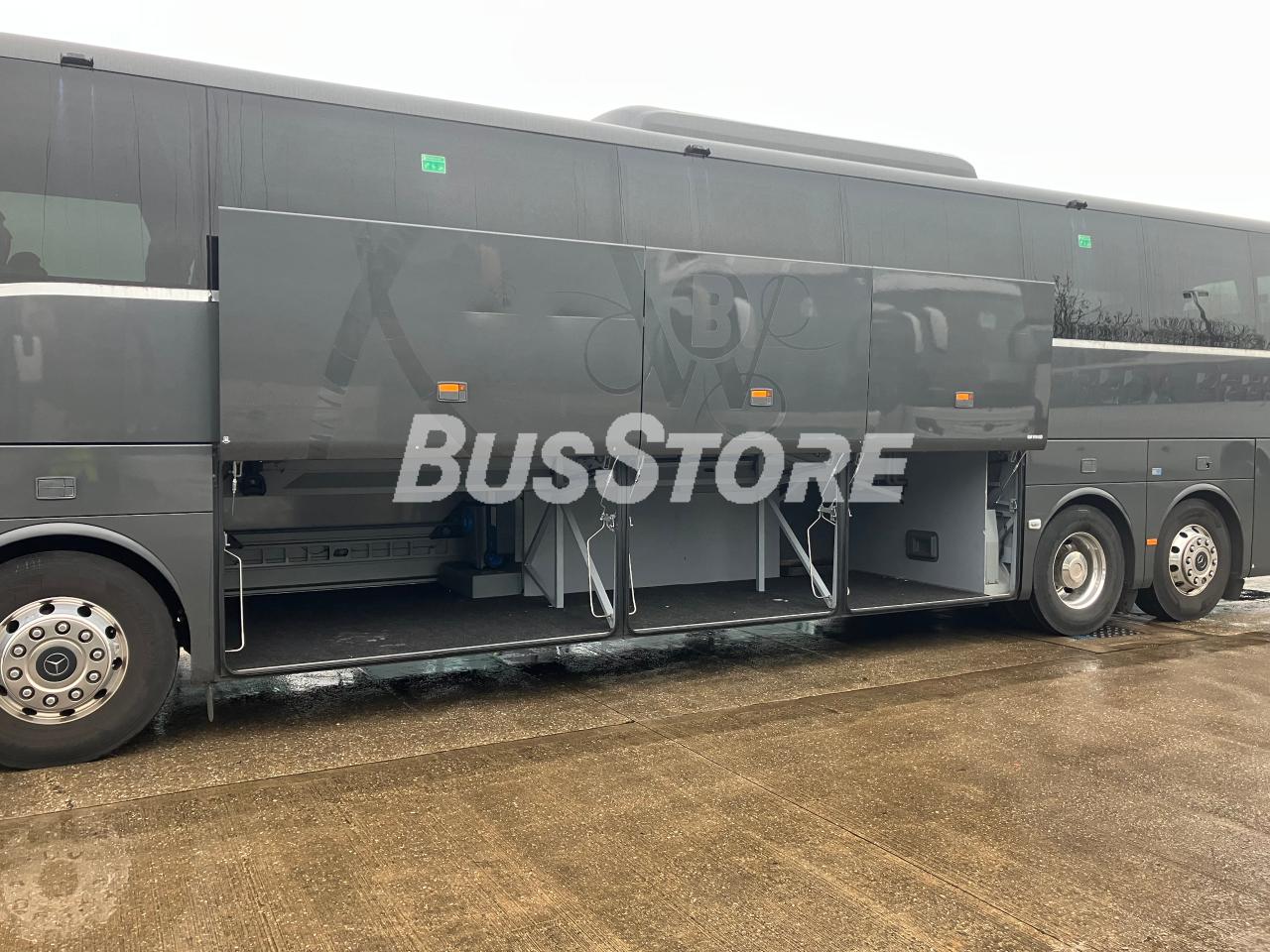 Mercedes-Benz - Tourismo 17 RHD - COV2553712101