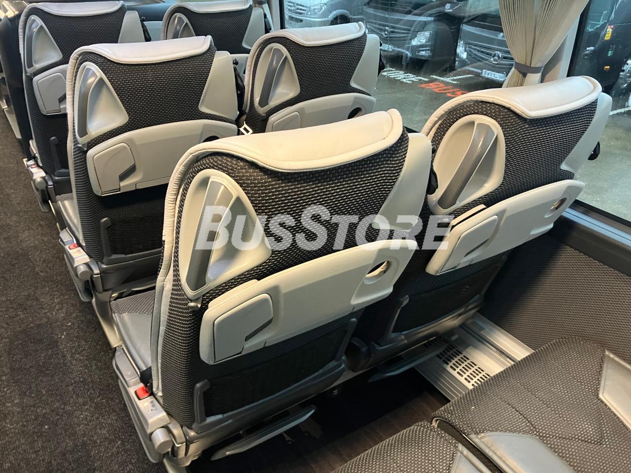 Mercedes-Benz - Tourismo 17 RHD - COV2553712101