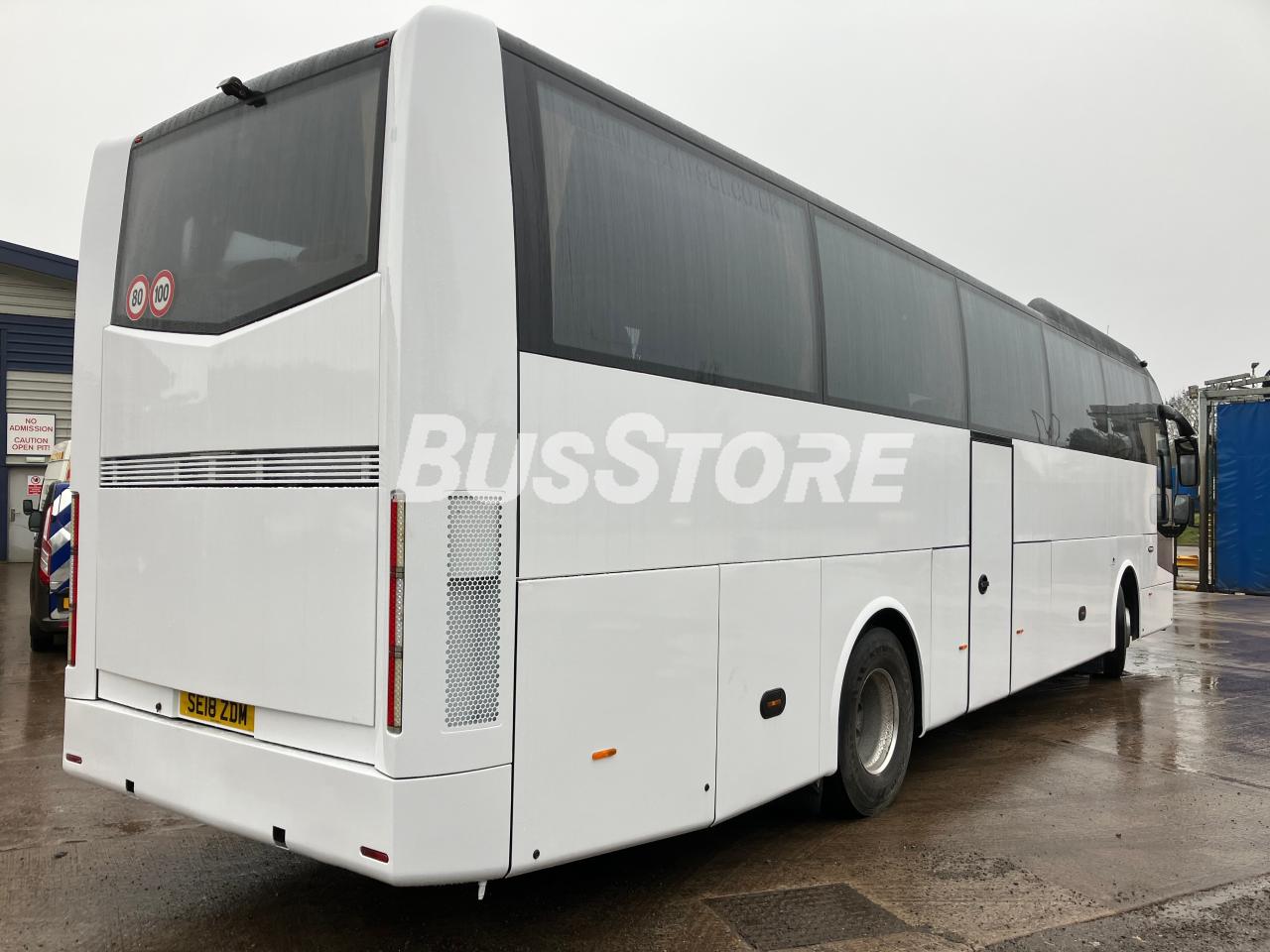 Volvo/Jonckheere - JHV - COV2553712130