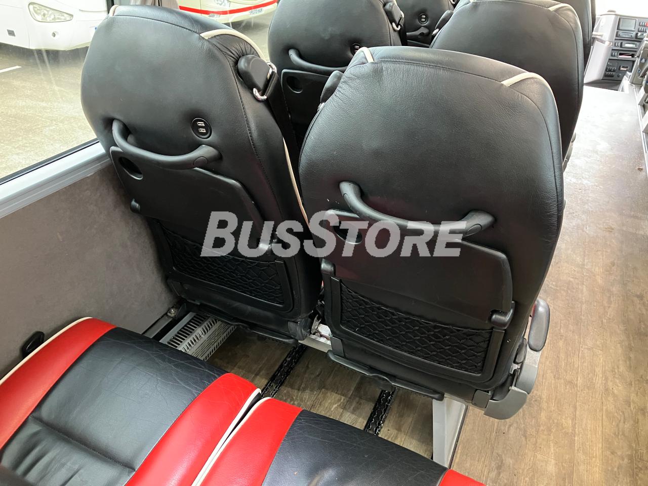 VanHool - EX 16 - COV2653712016