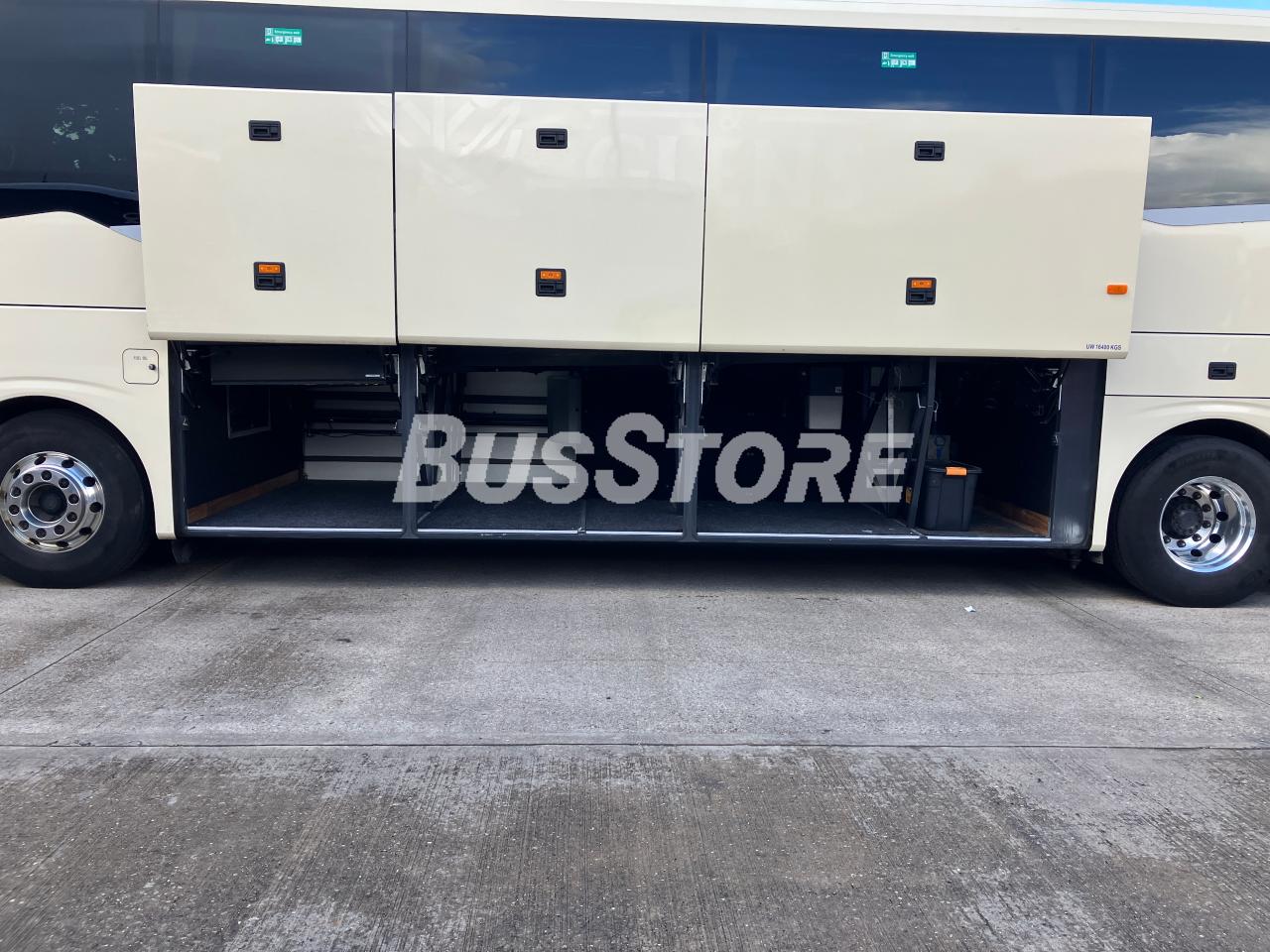 Volvo - 9900 - COV2653712030