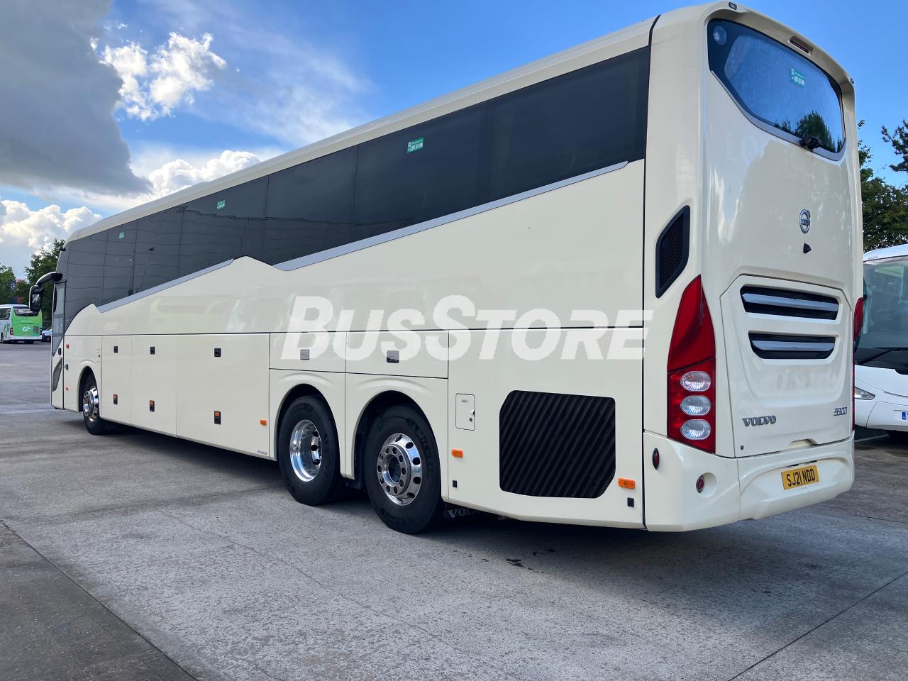 Volvo - 9900 - COV2653712030