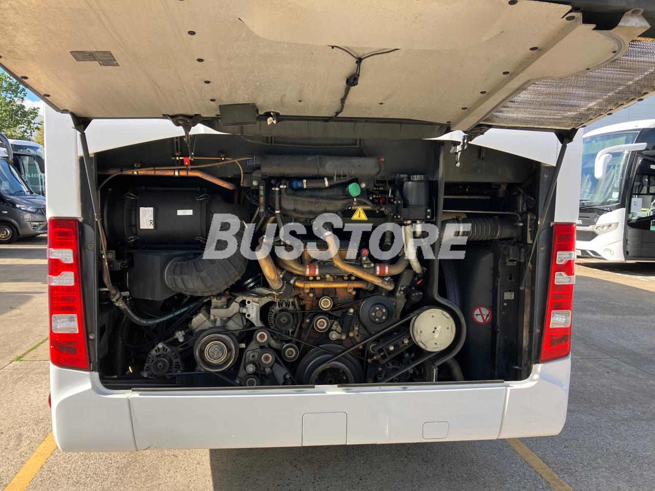 Mercedes-Benz - Tourismo 15 RHD - COV2653712085