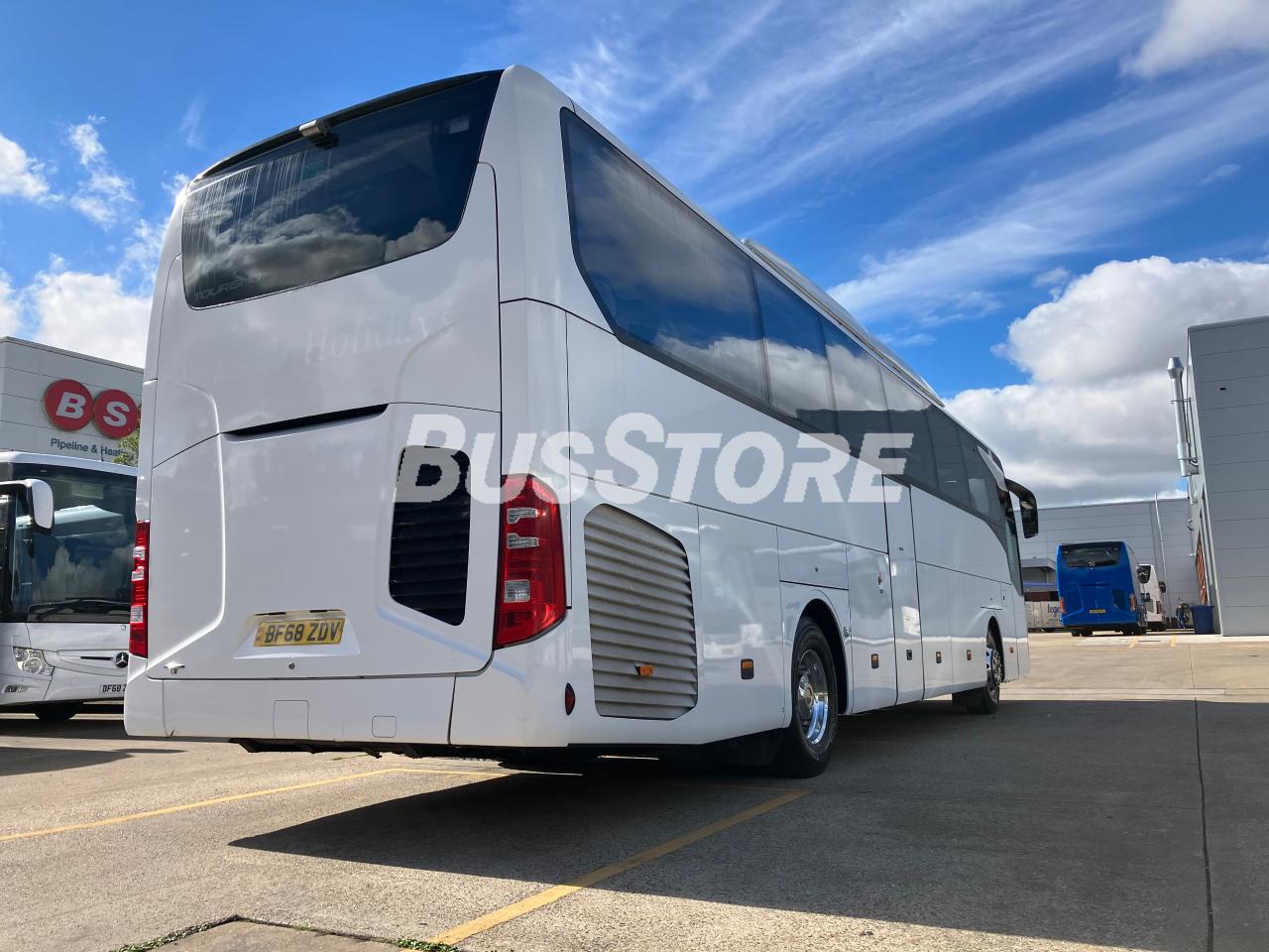Mercedes-Benz - Tourismo 15 RHD - COV2653712085