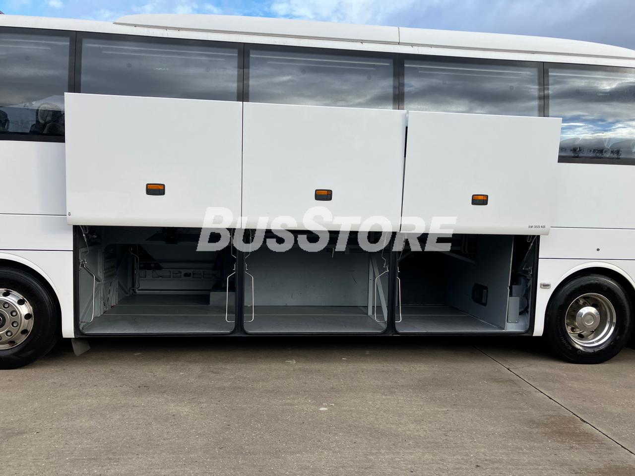 Mercedes-Benz - Tourismo 15 RHD - COV2653712086