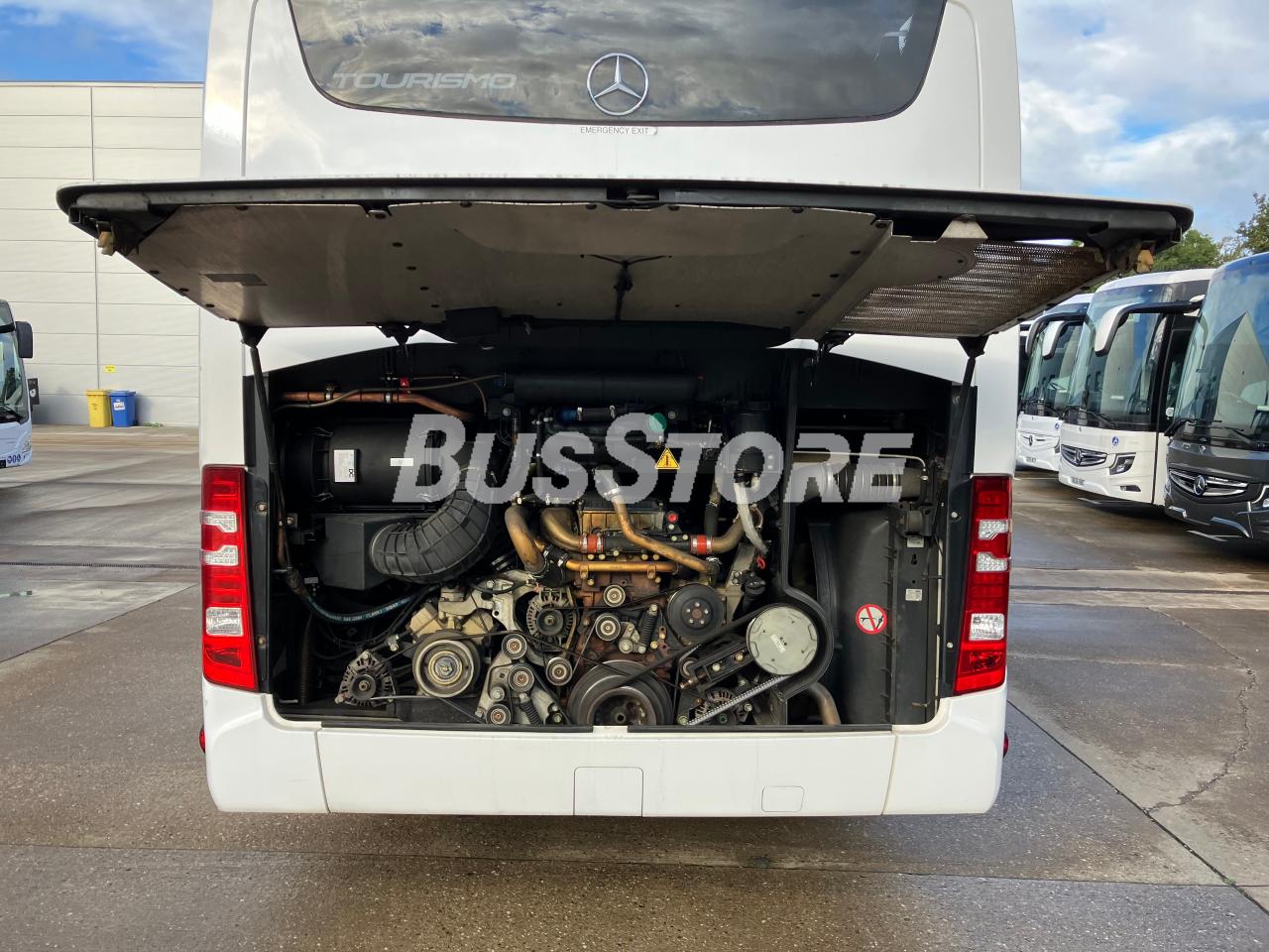 Mercedes-Benz - Tourismo 15 RHD - COV2653712088