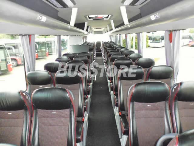 MAN - R08 Lion's Coach - GWC2500012287