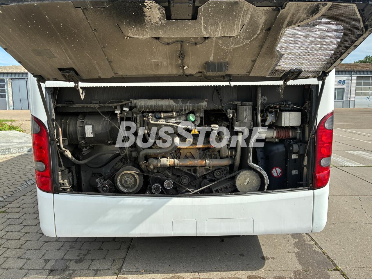 Setra - S 415 LE business - GWC2500012498