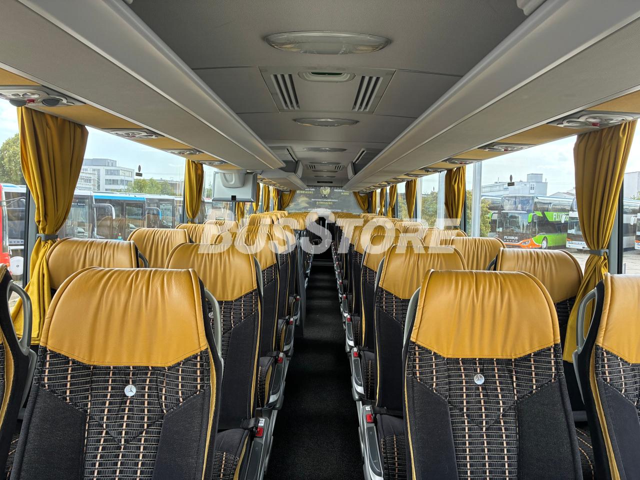 Mercedes-Benz - Tourismo 16 RHD/3 - GWC2500012545
