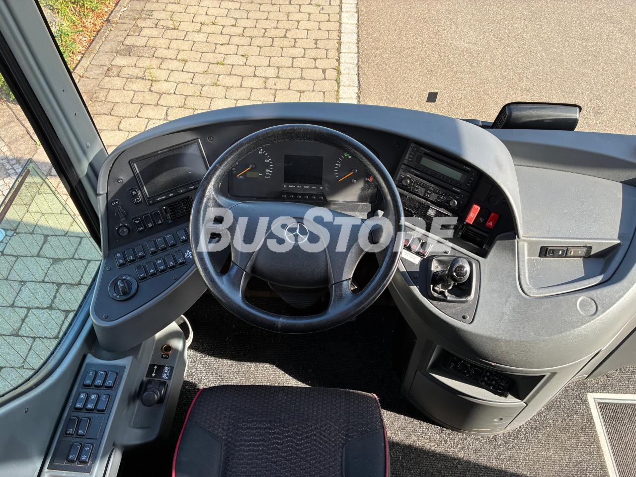 Mercedes-Benz - Tourismo 17 RHD - GWC2500012546