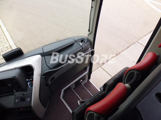 Mercedes-Benz - Tourismo 15 RHD - GWC2500012570