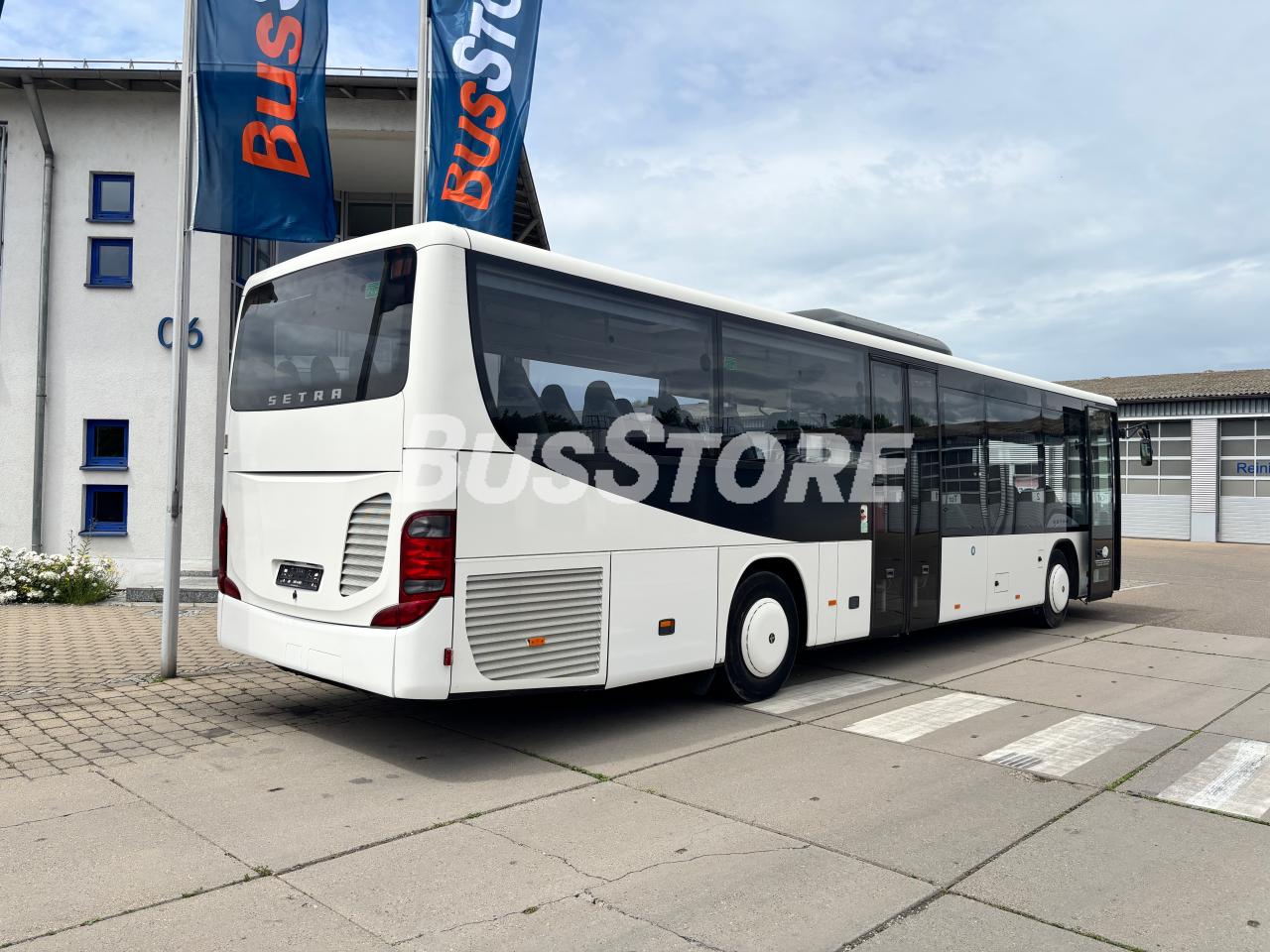 Setra - S 415 LE business - GWC2600012009