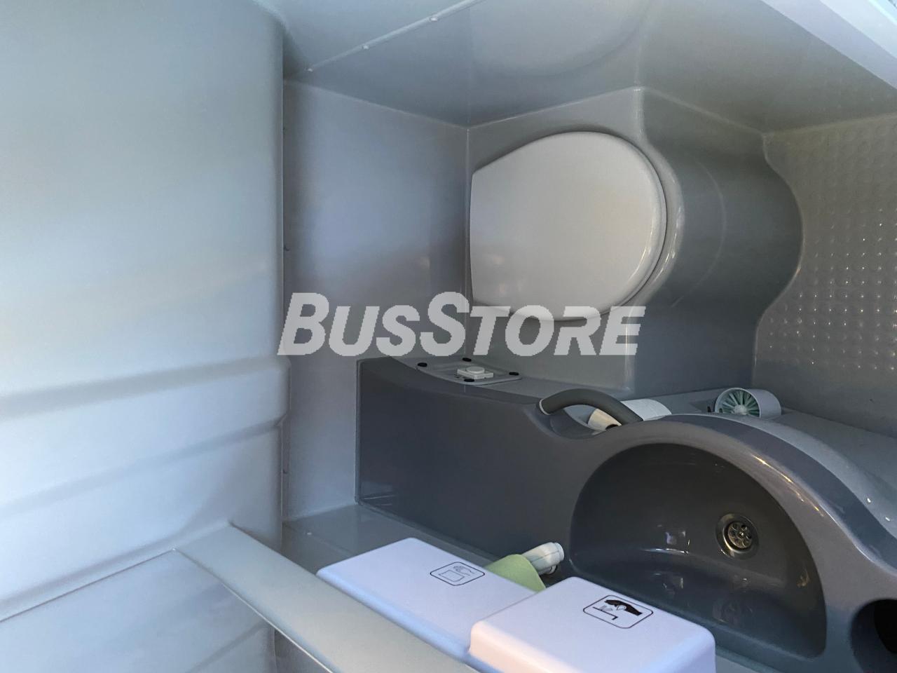 Mercedes-Benz - Tourismo 15 RHD - GWC2600012010