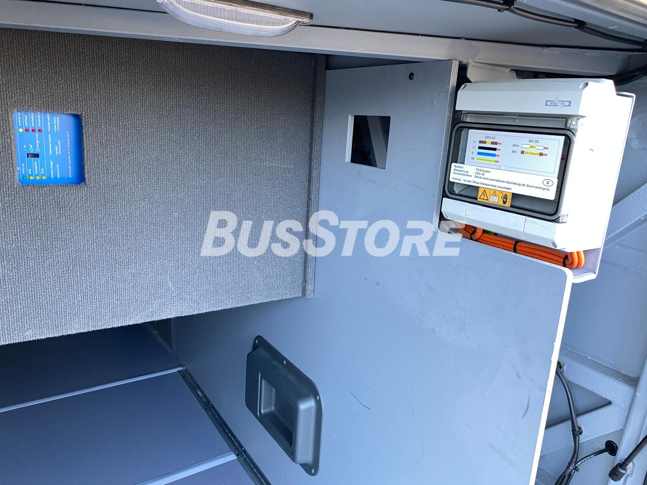 Mercedes-Benz - Tourismo 15 RHD - GWC2600012058