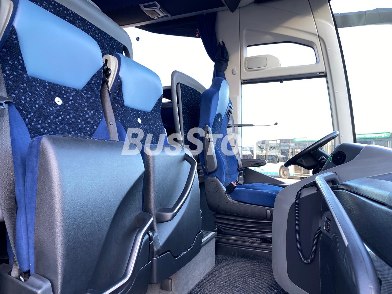 Mercedes-Benz - Tourismo 15 RHD - GWC2600012058