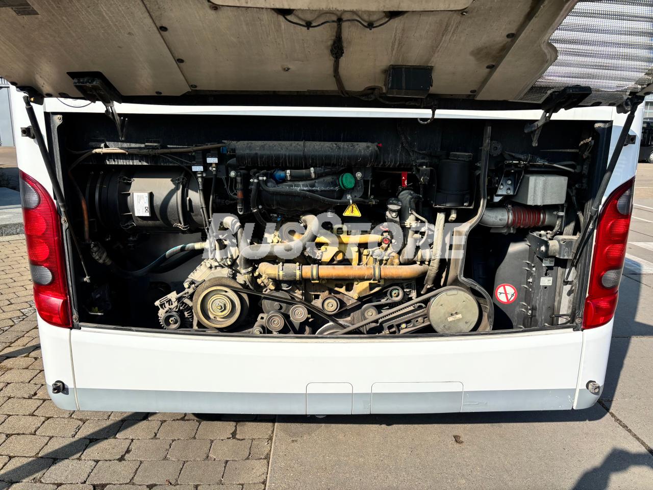 Setra - S 415 LE business - GWC2600012121