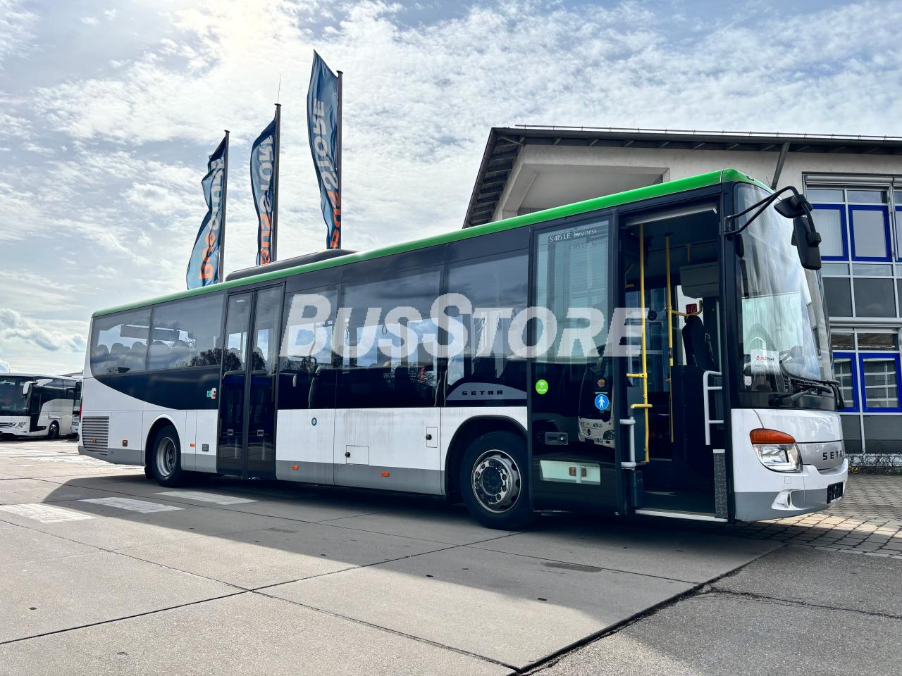 Setra - S 415 LE business - GWC2600012122