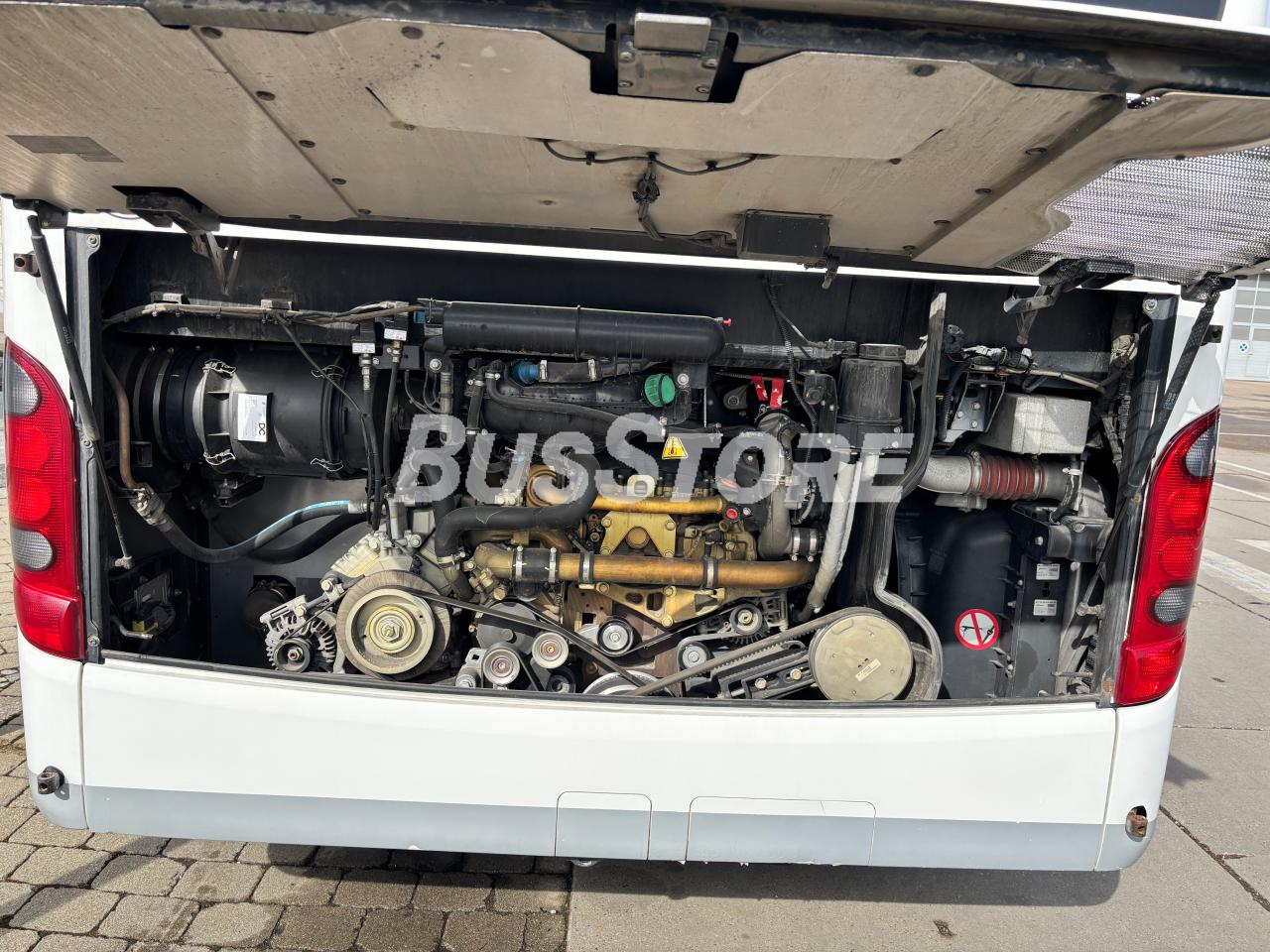 Setra - S 415 LE business - GWC2600012122