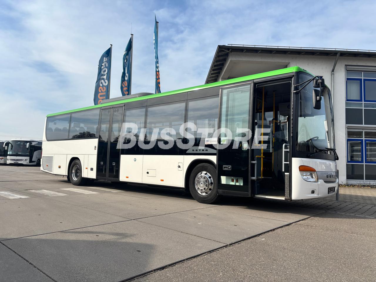 Setra - S 415 LE business - GWC2600012126