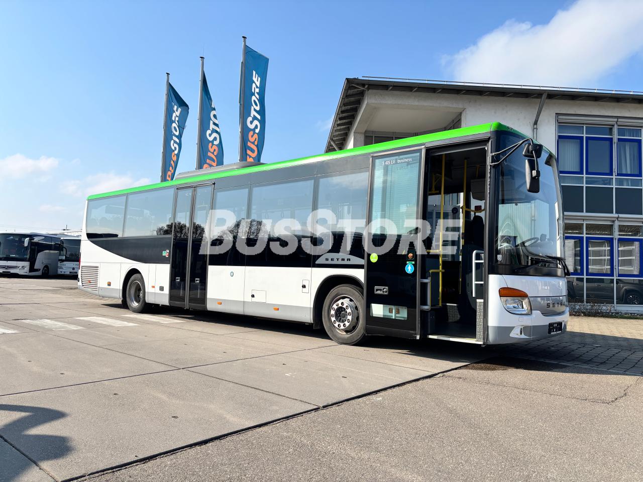 Setra - S 415 LE business - GWC2600012155