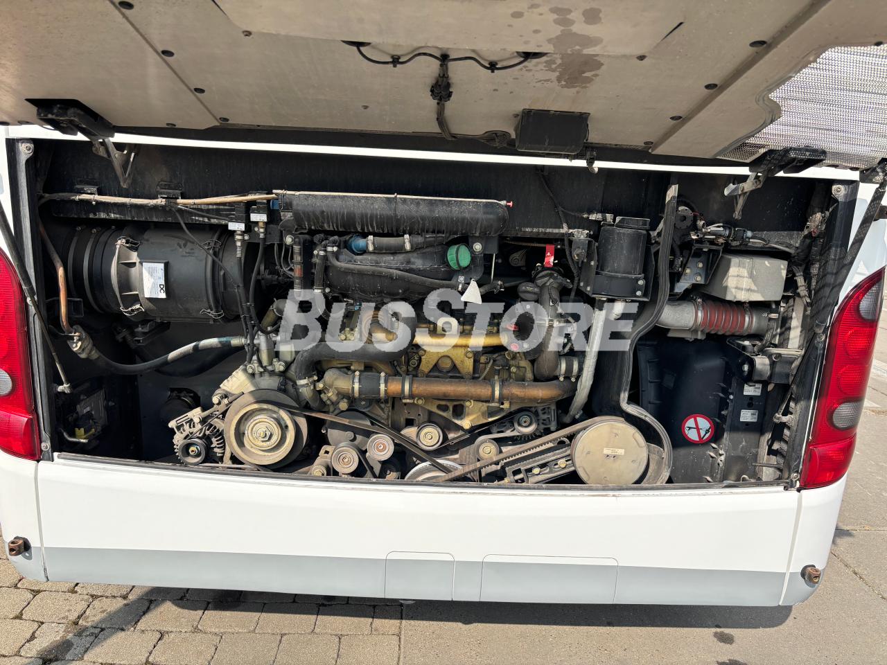 Setra - S 415 LE business - GWC2600012156