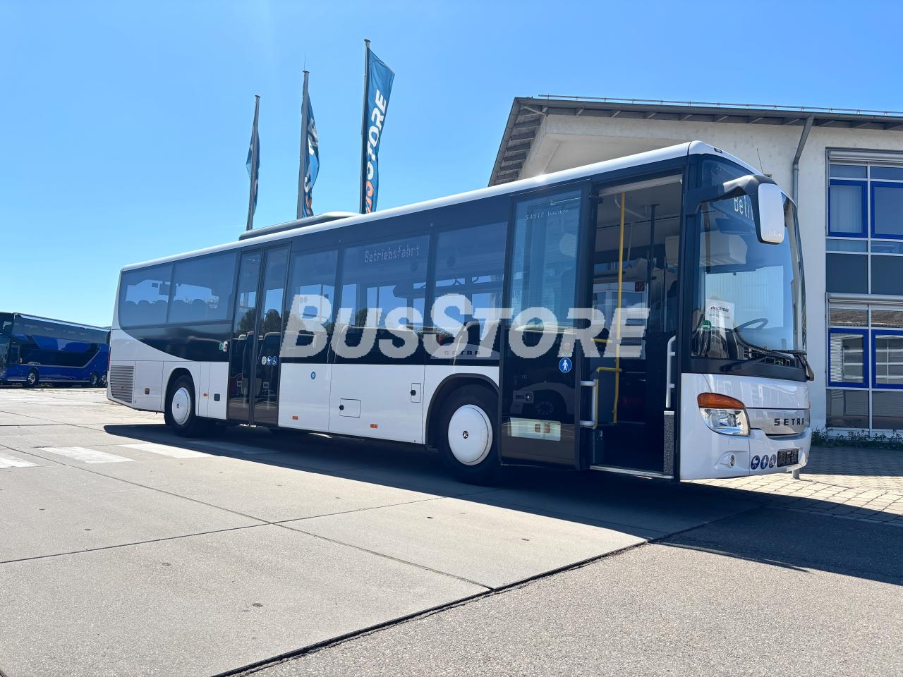 Setra - S 415 LE business - GWC2600012195