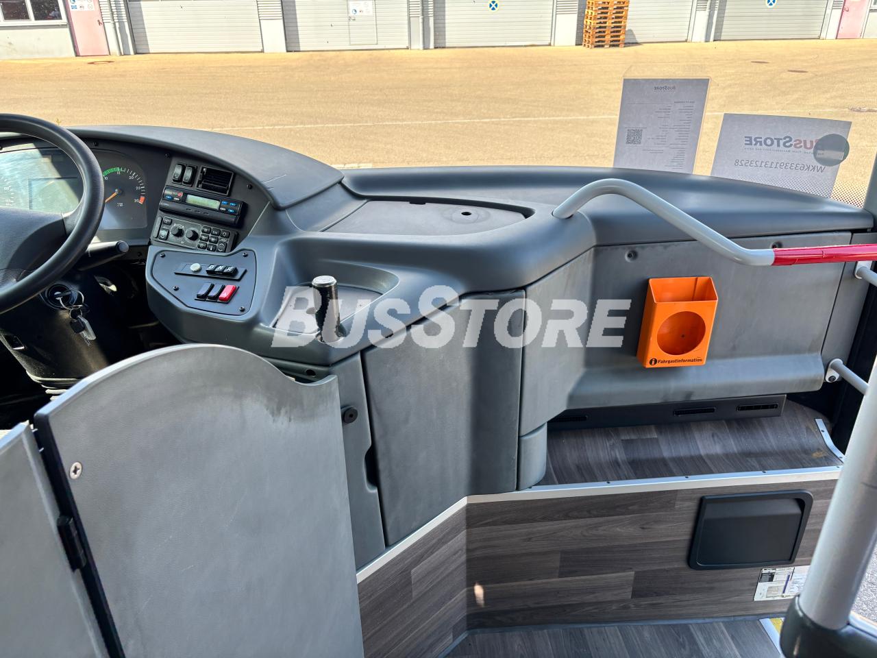 Setra - S 415 LE business - GWC2600012204