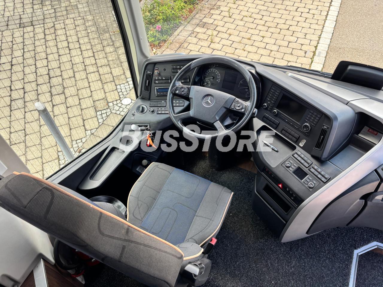 Mercedes-Benz - Tourismo 16 RHD/3 - GWC2600012216