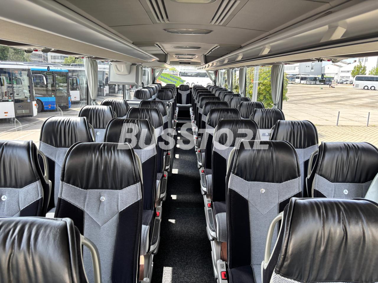 Mercedes-Benz - Tourismo 15 RHD - GWC2600012260