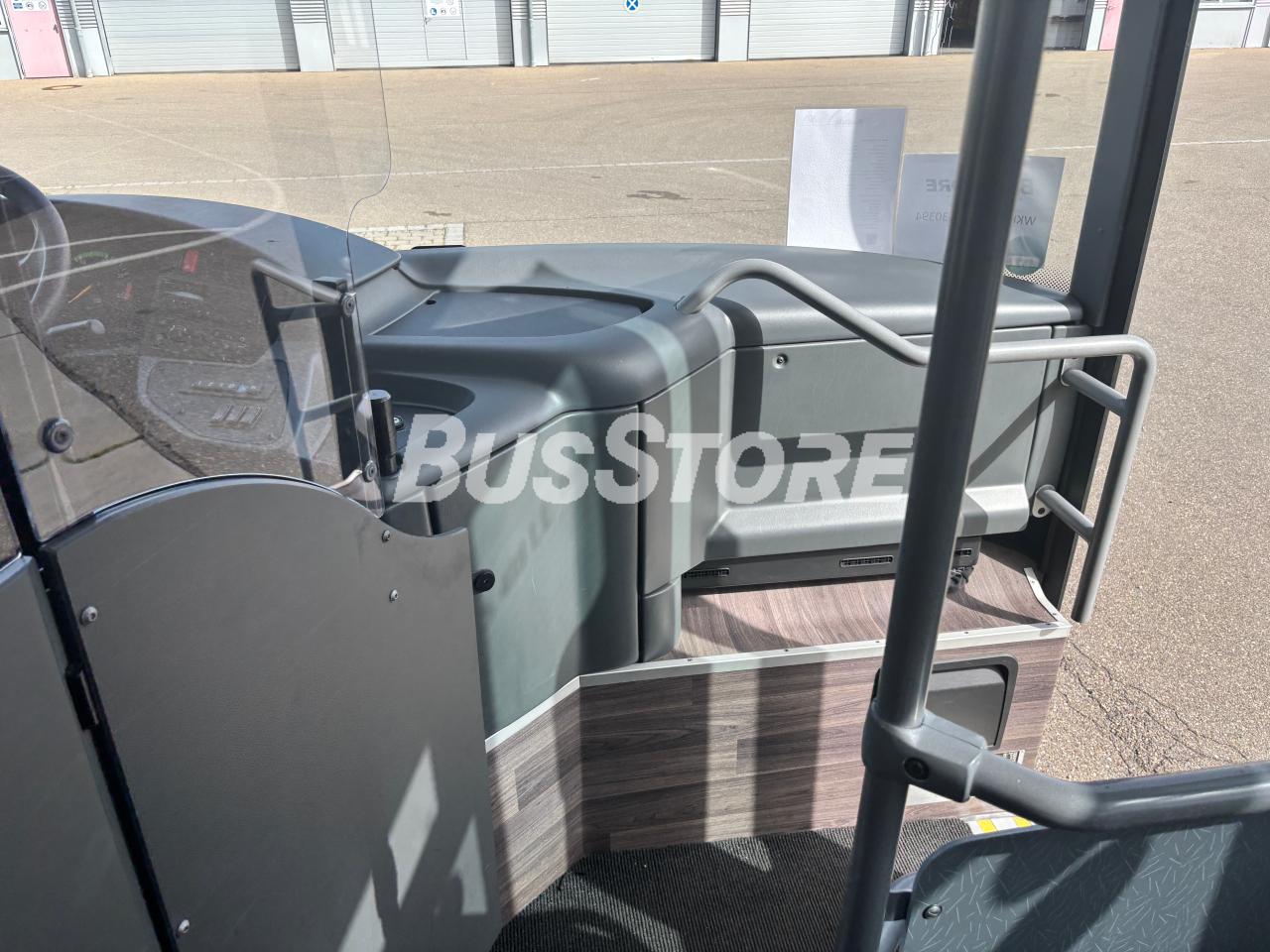 Setra - S 418 LE business - GWC2600012286