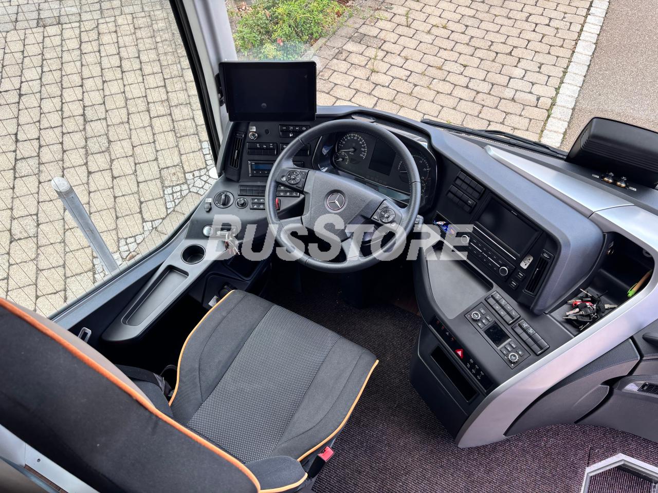 Mercedes-Benz - Tourismo 17 RHD - GWC2600012289