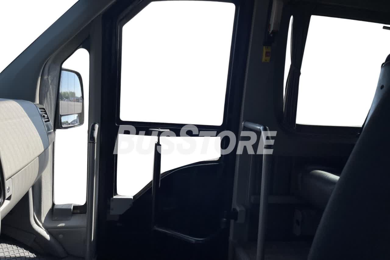 Mercedes-Benz - 516 CDI Sprinter - HEL2452912160