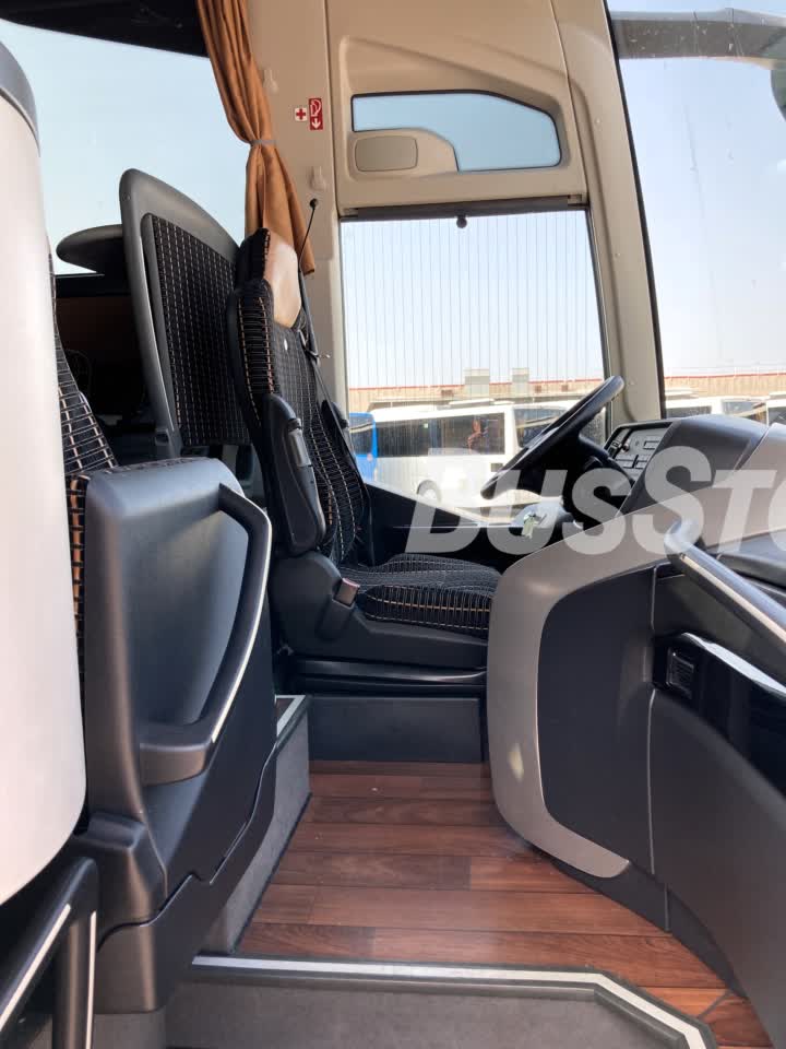 Mercedes-Benz - Tourismo 15 RHD - MOD2554312030