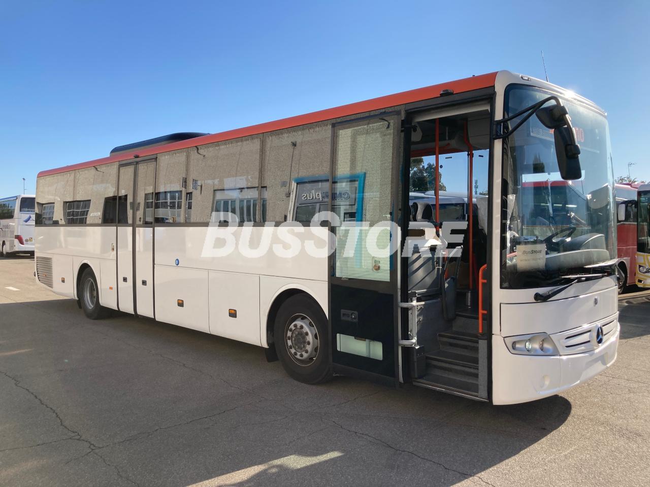 Mercedes-Benz - Intouro - MOD2554312045