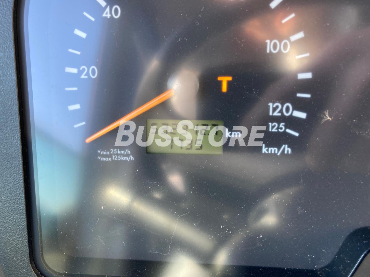 Mercedes-Benz - Intouro - MOD2554312045