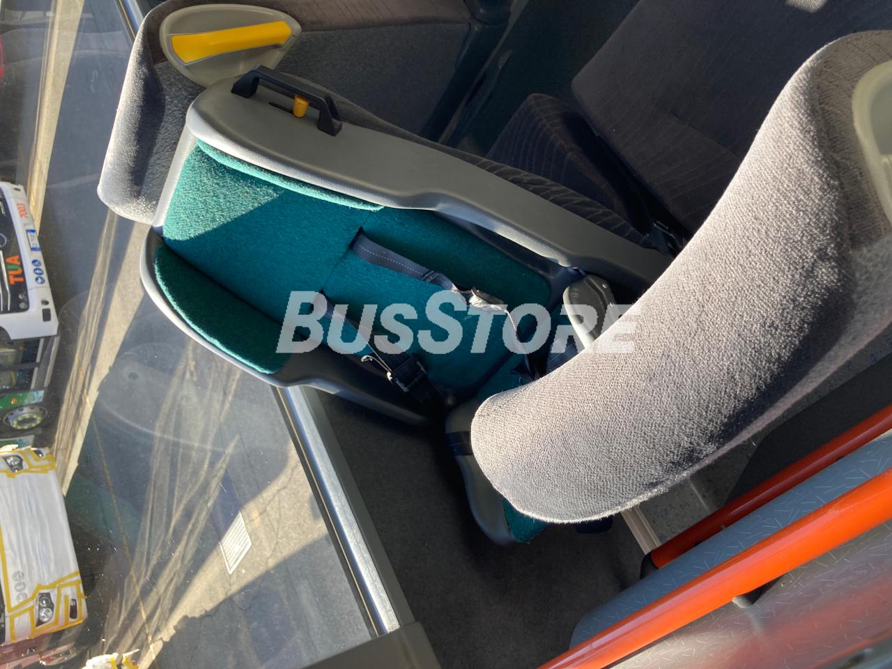 Mercedes-Benz - Intouro - MOD2554312045