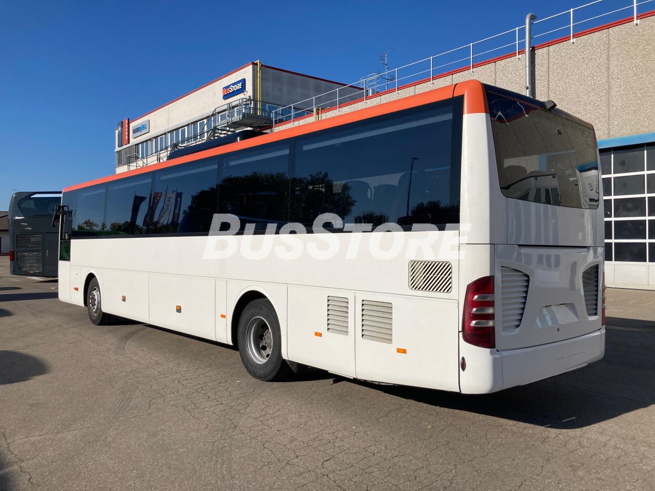 Mercedes-Benz - Intouro - MOD2554312045