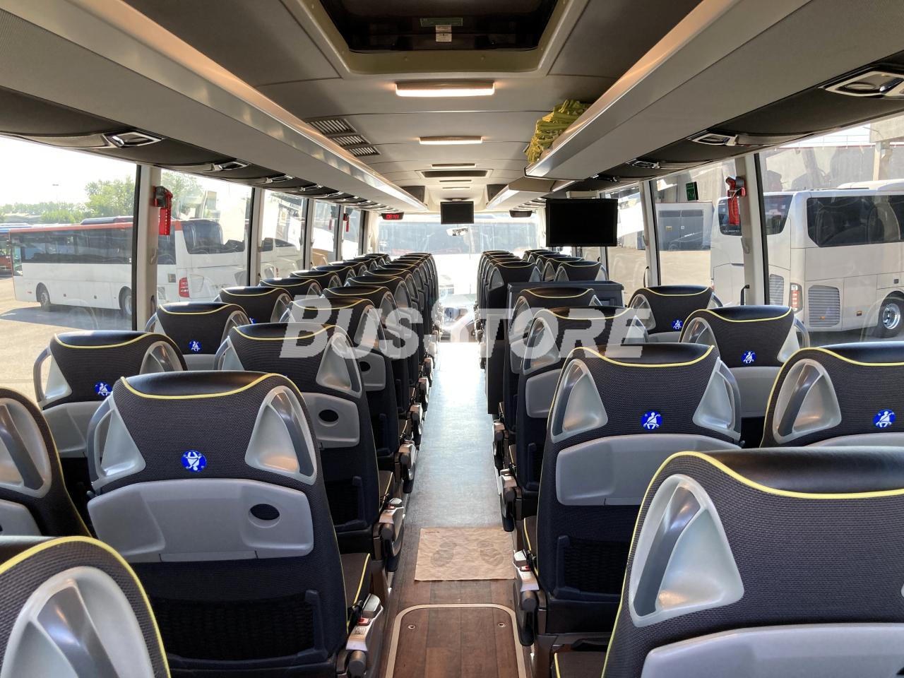 Mercedes-Benz - Tourismo 15 RHD - MOD2554312093