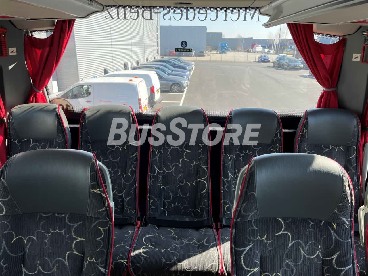Mercedes-Benz - Tourismo 15 RHD - NIJ2555312002