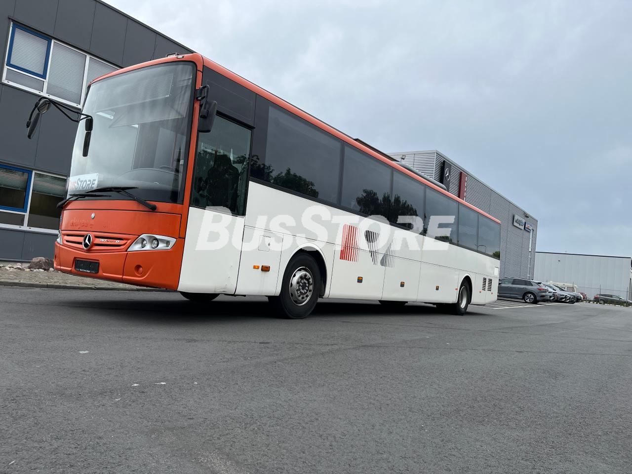 Mercedes-Benz - Intouro L - NIJ2555312020